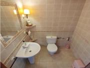 LOCAL EN ALQUILER CON 3 DESPACHOS + SALA DE ESPERA +...