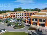 Local en alquiler en centro comercial en Pilar