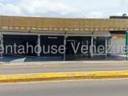 Local en Alquiler en Maracaibo Zulia 137 m2. 4 hab
