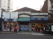 Local en Alquiler En Rivadavia y Medrano a Refaccionar....