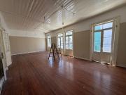 Local en alquiler primer piso con acceso independiente...