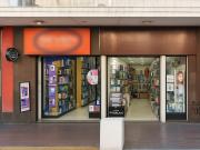 Local en alquiler sobre Av Rivadavia en Flores