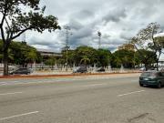 Local en venta en av. Bolívar norte Valencia. TCL L 9682582