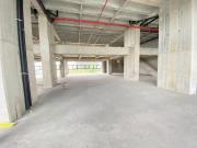 local en arriendo en avenida bolivar. Cod A8638