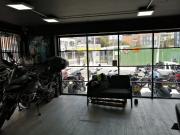 Local En Arriendo En Bogota En Santa Barbara A193913