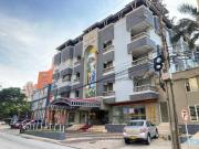 local en arriendo en el golf. Cod A105715