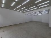 local en arriendo en el rosal. Cod A32019