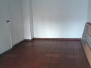 local en arriendo en las delicias. Cod A6865401