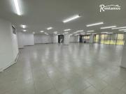 local en arriendo en laureles. Cod A11399