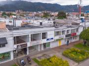 local en arriendo en polo club. Cod A121133060