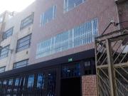 local en arriendo en santa isabel. Cod A88236