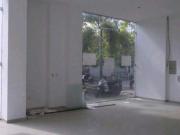 LOCAL EN ARRIENDO O VENTA EN EL CENTRO DE MONTERA