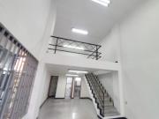 LOCAL EN ARRIENDO UBICADO EN MEDELLIN SECTOR AVENIDA...