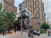 local en arriendo/venta en centro internacional. Cod V70297