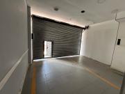 Local en Av. Juan B. Justo