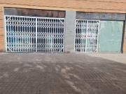 Local en Av Tres Forques, Valencia