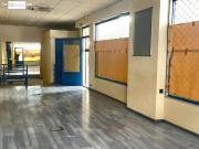 LOCAL EN CALLE COMERCIAL CON AMPLIO ESCAPARATE