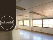 Local en entreplanta en Avenida de Chapi Elda