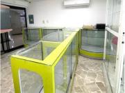 LOCAL EN LAS MERCEDES