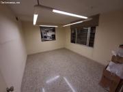 LOCAL EN PLANTA ENTRESUELO EQUIPADO COMO OFICINAS