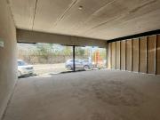 Local en plaza comercial en Cholul