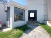 LOCAL EN RENTA EN PASEO DE LOS LEONES CUMBRES