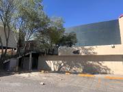 LOCAL EN RENTA IDEAL PARA CORPORATIVO O ESCUELA