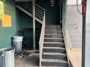 Local en Renta plaza Fiesta con mezanine y terraza