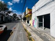 Local en renta sobre Av. Miguel Hidalgo rumbo al Centro...