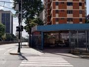 Local en venta 500m², Av Libertador con calle Negrin