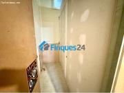 Local en venta – Carrer Magnet, Manresa Centro
