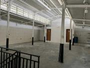 Local en Venta en Av Las Ferias OG 9711400