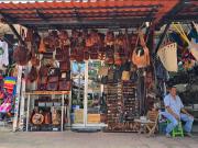 Local en venta en el Malecón de Puerto Vallarta, listo...
