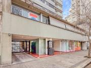 LOCAL EN VENTA LA PLATA CON COCHERA