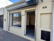 Local en Villa Mitre