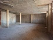 LOCAL ESTRATÉGICO A PIE DE CALLE CON GRAN FACHADA EN...