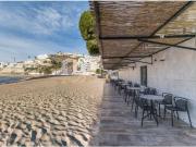 Local exclusivo a pie de playa de Cullera, con traspaso...
