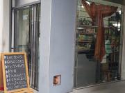 Local frente vidriado Semi nuevo