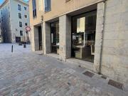 Local, Girona