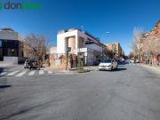 Local, Granada
