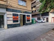 Local, Granada