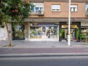 Local, Granada