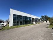 Local industriel à louer Décines Charpieu Proximité bus...