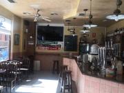 Local, León