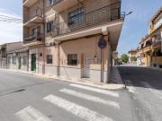 Local, Maracena
