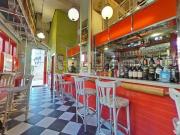 Local, Masip, Oviedo