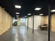 Local mixte bureaux stockage à louer Bordeaux Centre ville