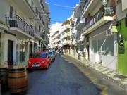 Local, Nerja