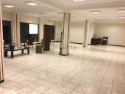 Local, Nervión, Sevilla