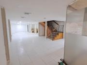 LOCAL OFICINA EN ARRIENDO EN PRADO BARRANQUILLA 180 metros